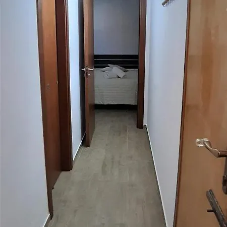 Stella Apartment *